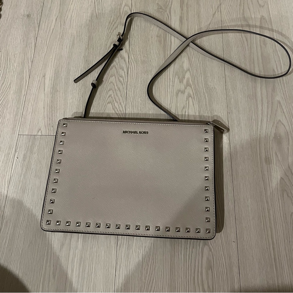 Michael Kors crossbody purse